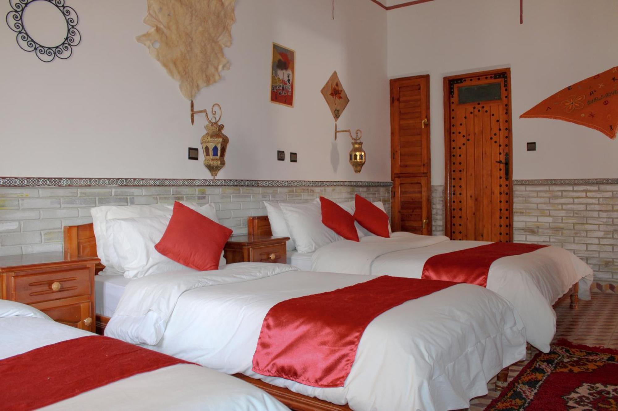 Bed and Breakfast Dar Essyaha Ait Ben Ali Екстер'єр фото