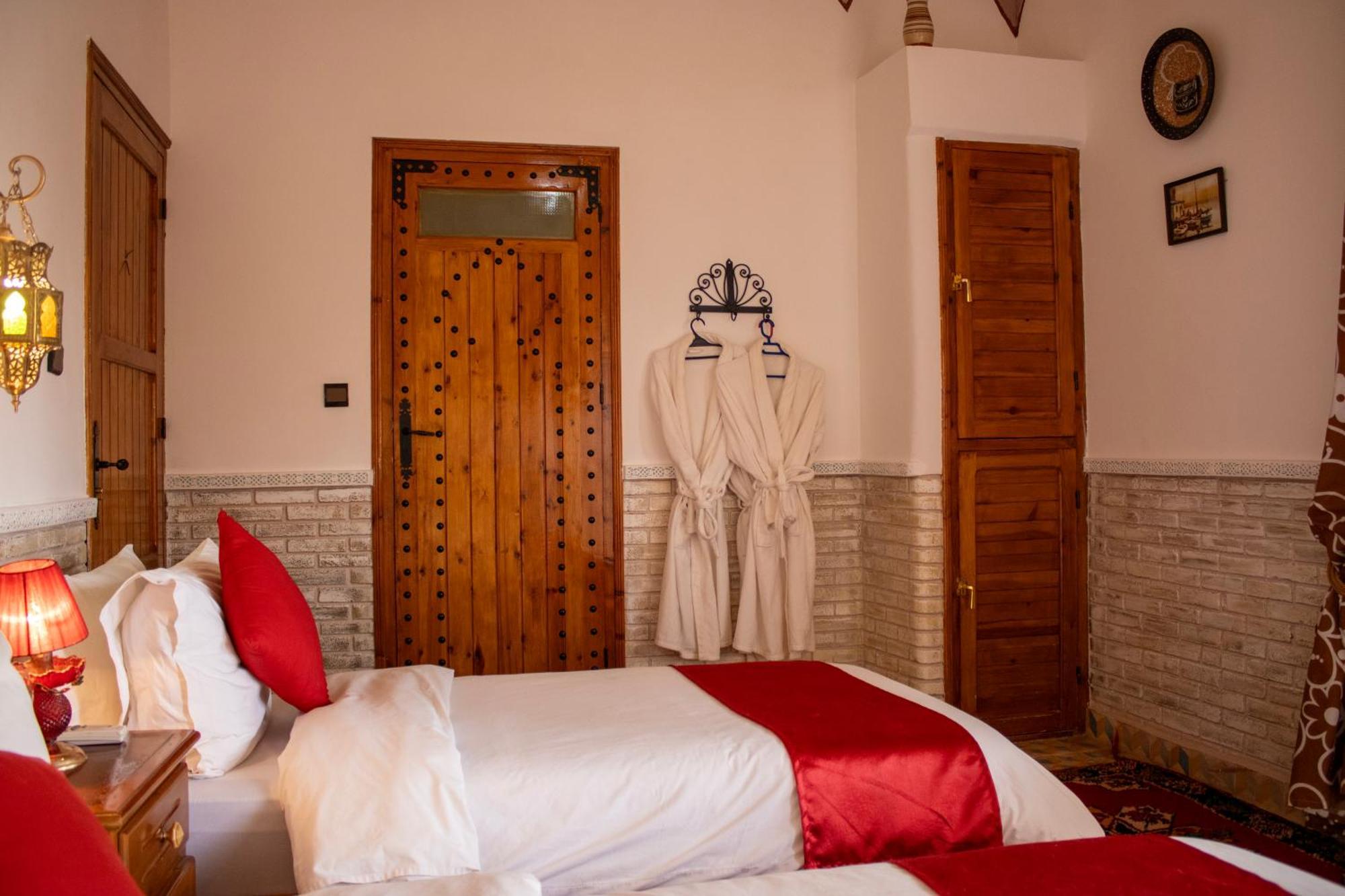 Bed and Breakfast Dar Essyaha Ait Ben Ali Екстер'єр фото
