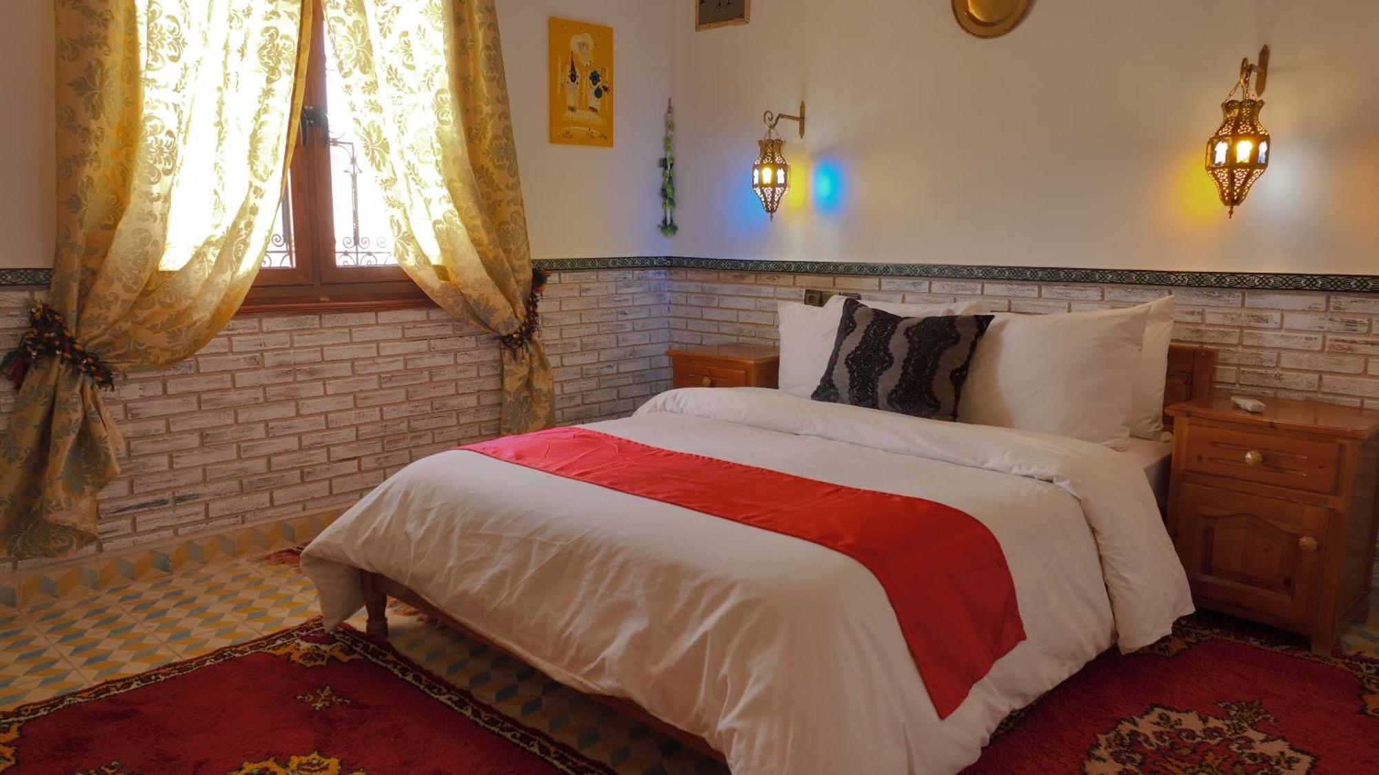 Bed and Breakfast Dar Essyaha Ait Ben Ali Екстер'єр фото